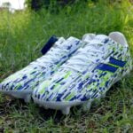 Sepatu sepak bola MILLS Dellas FG