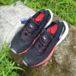 Sepatu Running 910 Nineten Yuka Accel Rapid Hitam Merah Terbaru